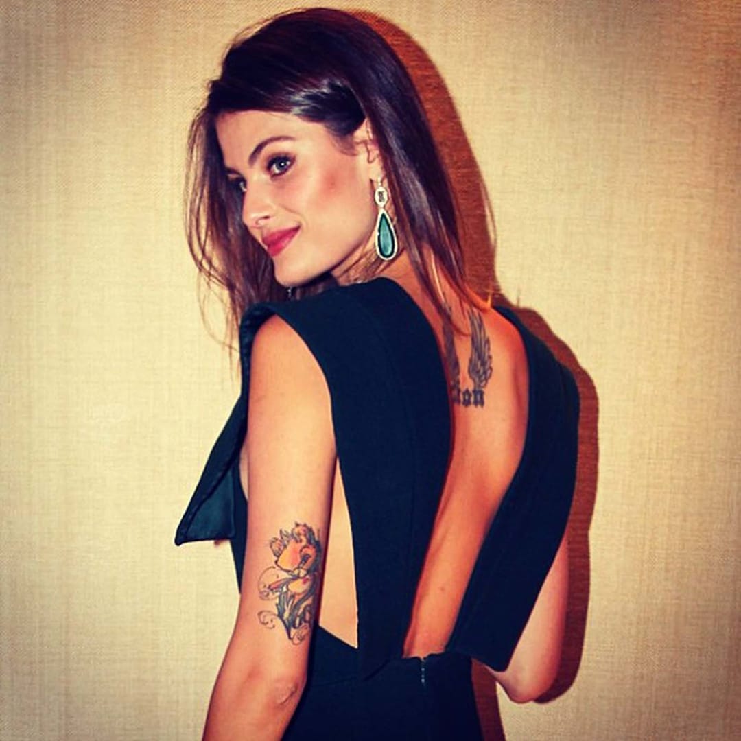 Instagram los collares de las influencers | Tatuajes de moda, Tatuajes  sencillos en el brazo, Tatuajes impresionantes